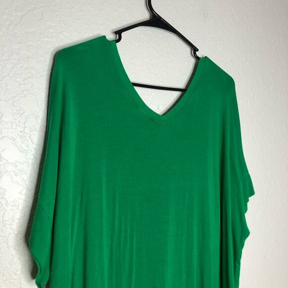 Cabi Field Tee green v neck jersey knit oversided tee top size Medium #5927 - Picture 11 of 13